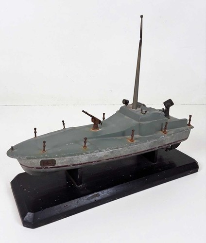 Patrol boat metal model - boat, m-1